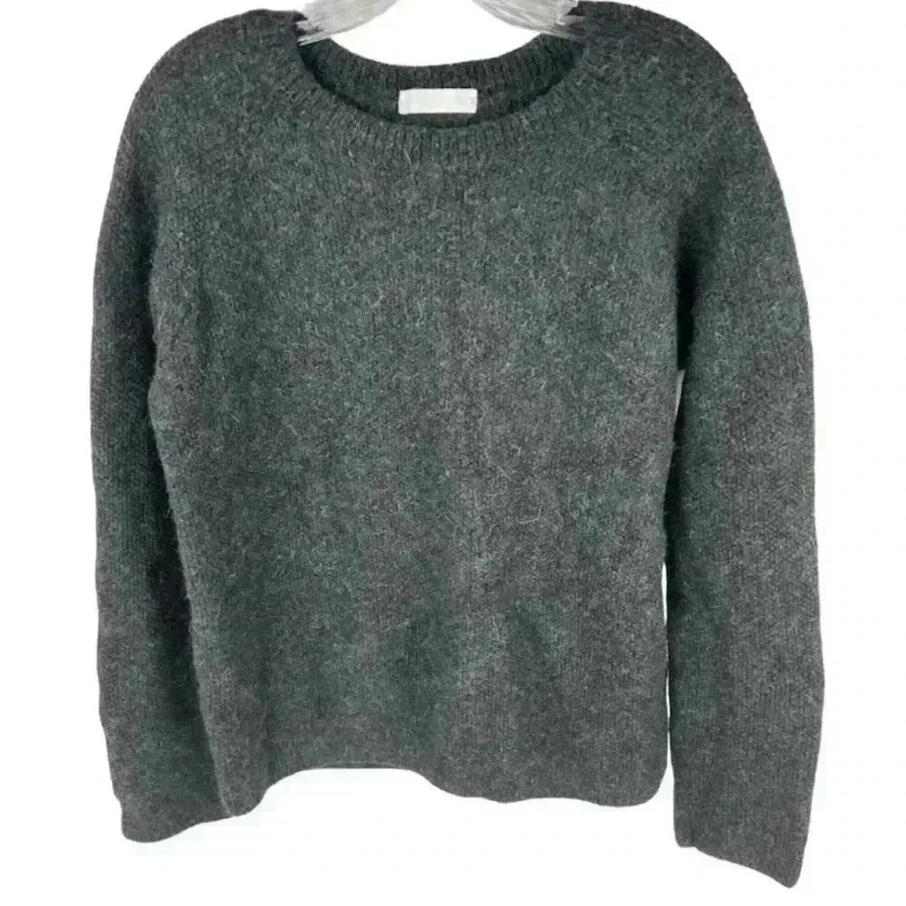 Hesperios Women's M‎ Crew Neck Baby Alpaca Sweater Dark Charcoal Gray